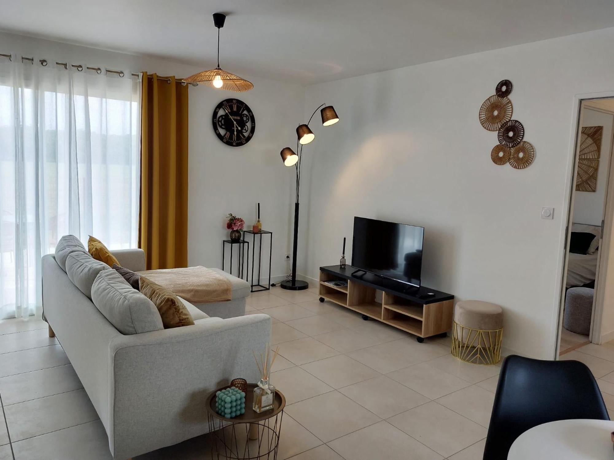 Maison Neuve A Bessens Exteriér fotografie